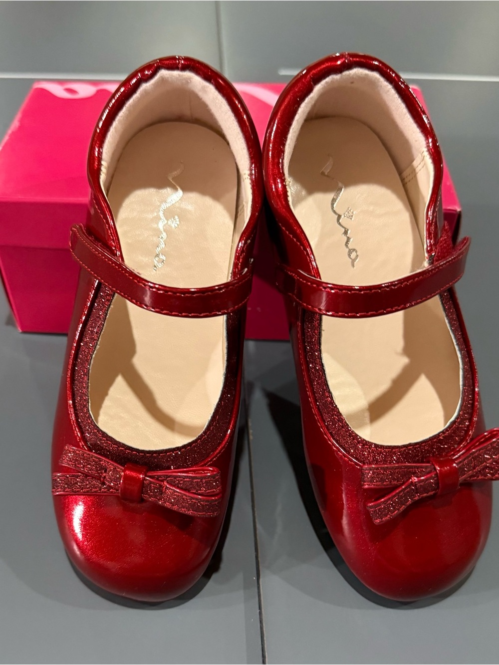 Mia Girls Red Mary Jane Dress Shoes with Bow - size 12